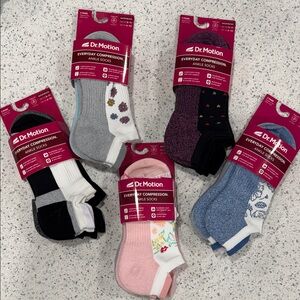 DR.MOTION COMPRESSION SOCKS 3-PAIR PACKS WOMEN Sock size 9-11 Shoe 4-10 ANKLE